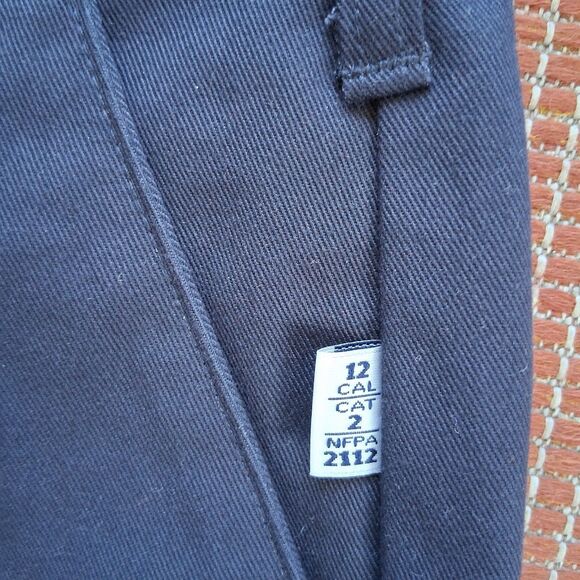 Tyndale FR Flame Resistant ARC / CAT 2 Work Pants 40x32 Navy Blue USA NWT - Picture 5 of 10